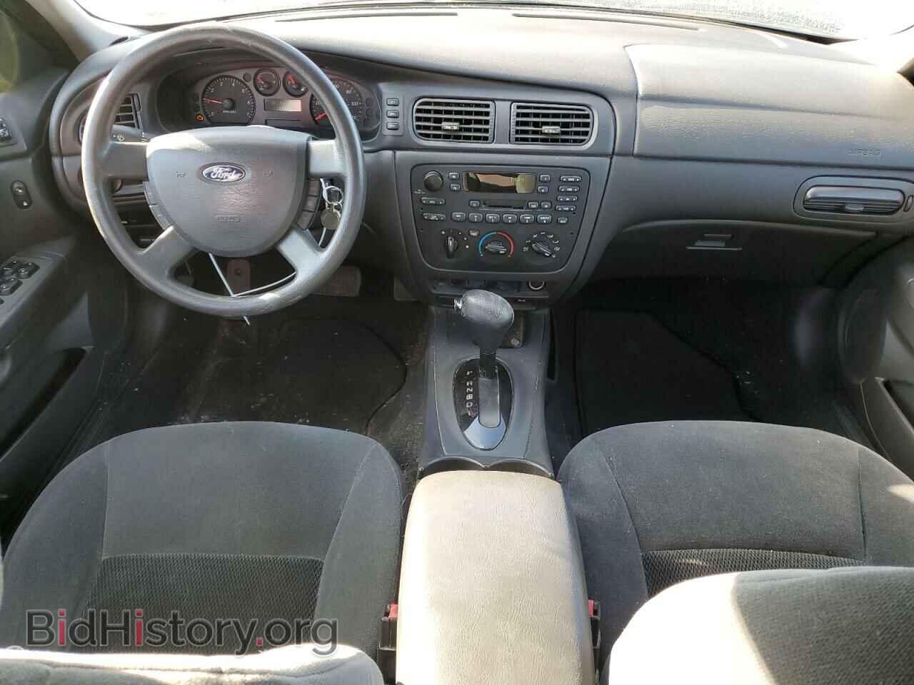2005 FORD TAURUS - VIN: 1FAFP53225A187765 - Фото 8