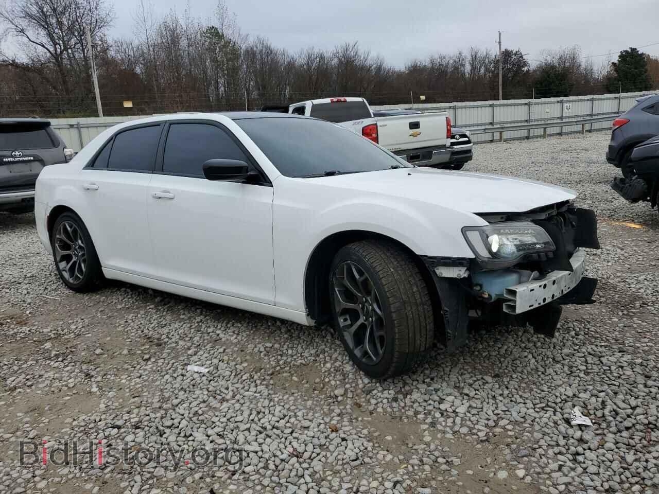 2017 CHRYSLER 300 - VIN: 2C3CCAAG7HH647349 - Фото 4