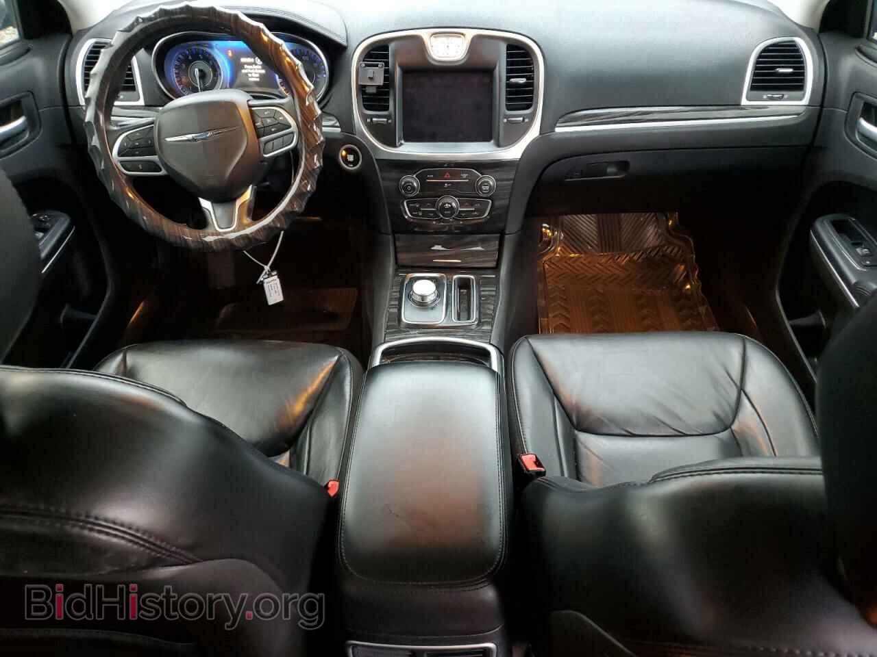 2017 CHRYSLER 300 - VIN: 2C3CCAAG7HH647349 - Фото 8