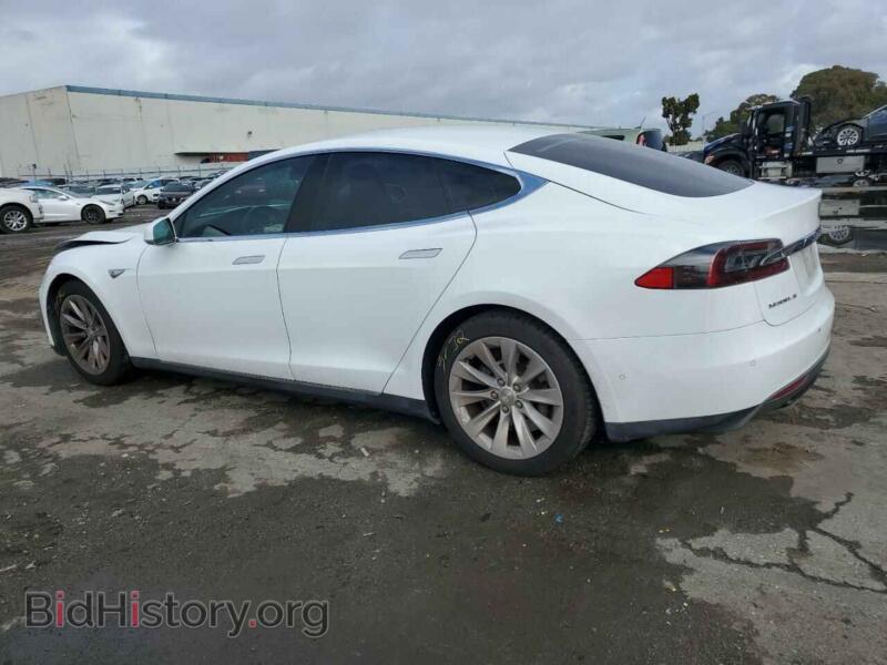 2016 Tesla MODEL S (VIN 5YJSA1E23GF133188) — photo 2 of 12