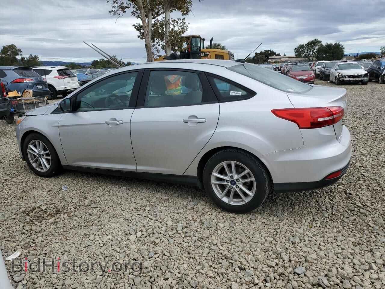2018 FORD FOCUS - VIN: 1FADP3FE1JL313582 - Фото 2