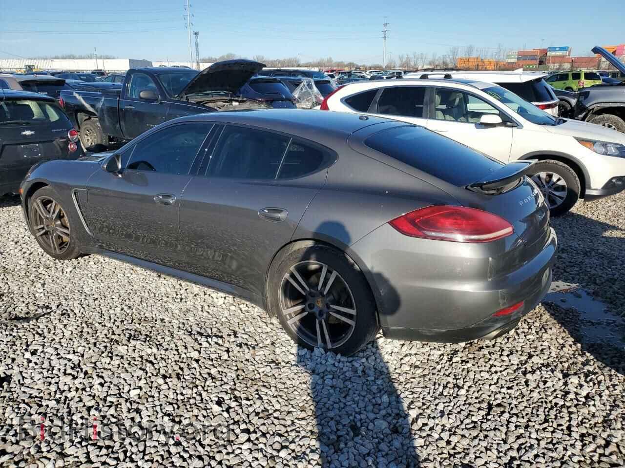 2015 PORSCHE PANAMERA - VIN: WP0AA2A77FL000433 - Фото 2
