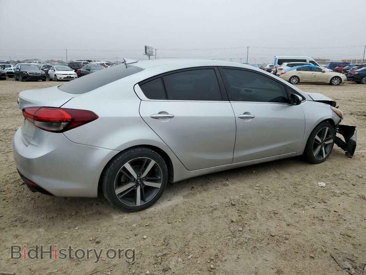 2017 KIA FORTE - VIN: 3KPFL4A82HE051032 - Фото 3