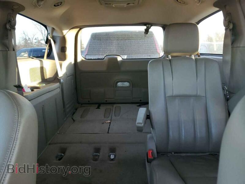 2014 Chrysler MINIVAN (VIN 2C4RC1BG8ER358135) — photo 10 of 13