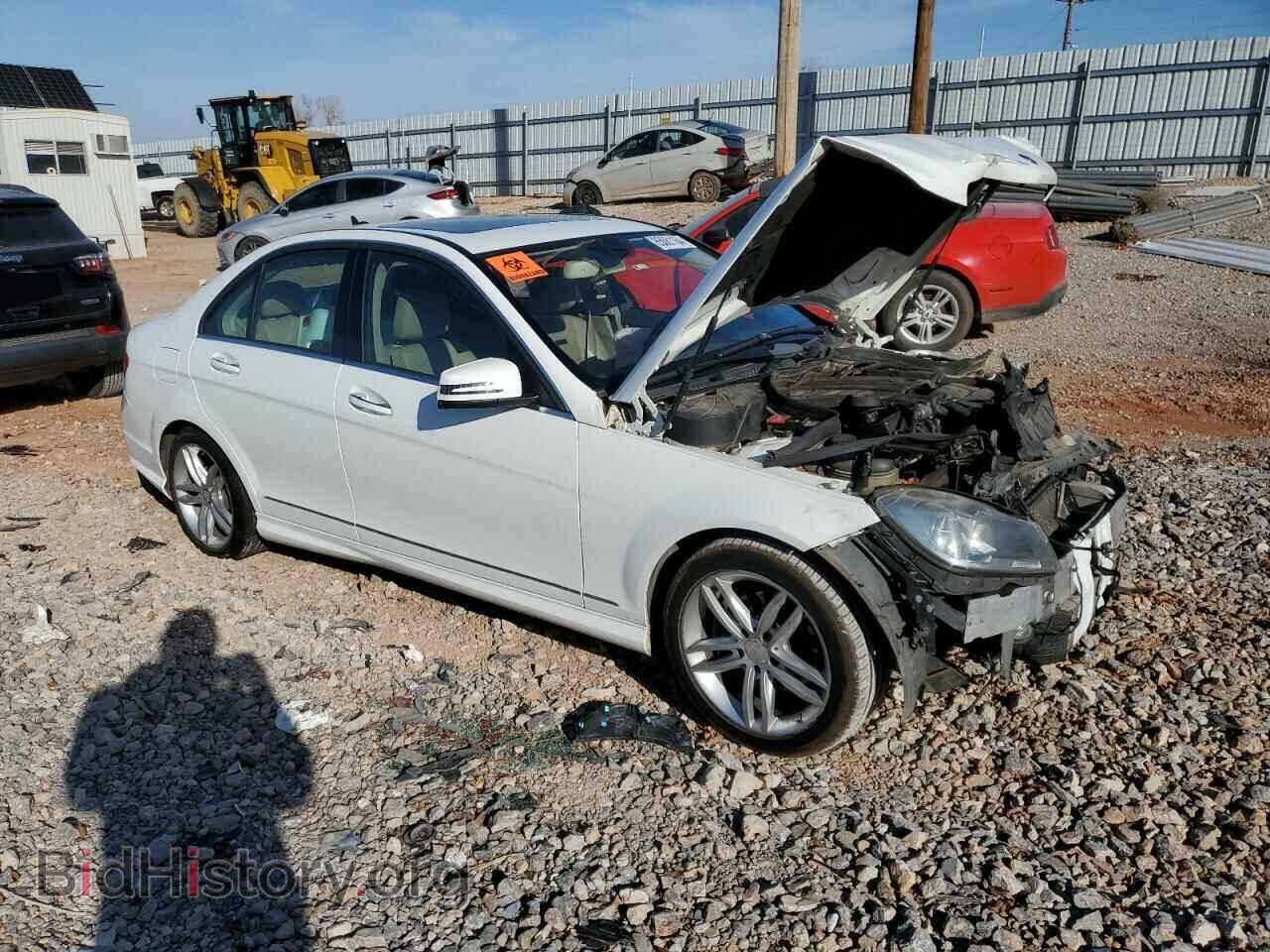 2014 MERCEDES-BENZ C-CLASS - VIN: WDDGF4HB6EA965737 - Фото 4