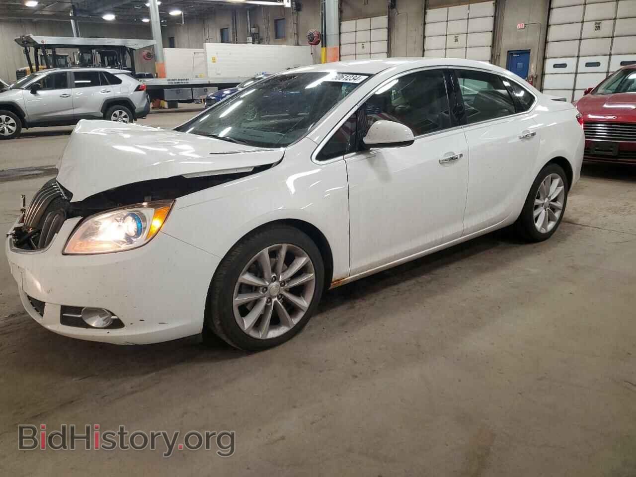 Photo 1G4PS5SK4C4123684 - BUICK VERANO 2012