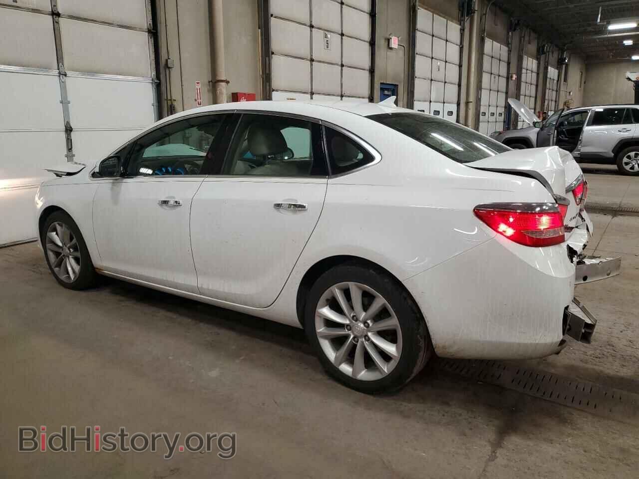 2012 BUICK VERANO - VIN: 1G4PS5SK4C4123684 - Photo 2
