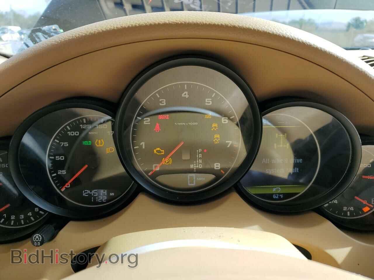 2011 PORSCHE CAYENNE - VIN: WP1AA2A29BLA09504 - Photo 9