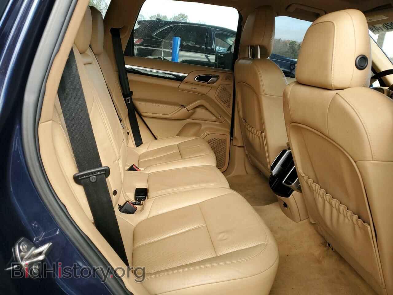 2011 PORSCHE CAYENNE - VIN: WP1AA2A29BLA09504 - Photo 10