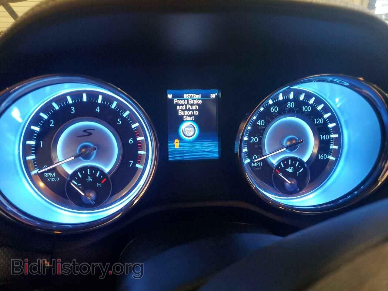 2013 CHRYSLER 300 - VIN: 2C3CCAGT5DH635506 - Фото 9
