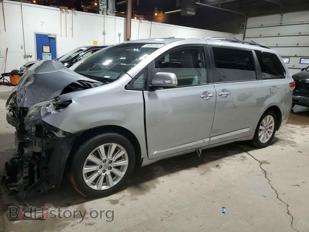 Photo 5TDDK3DC8ES087555 - TOYOTA All Models 2014