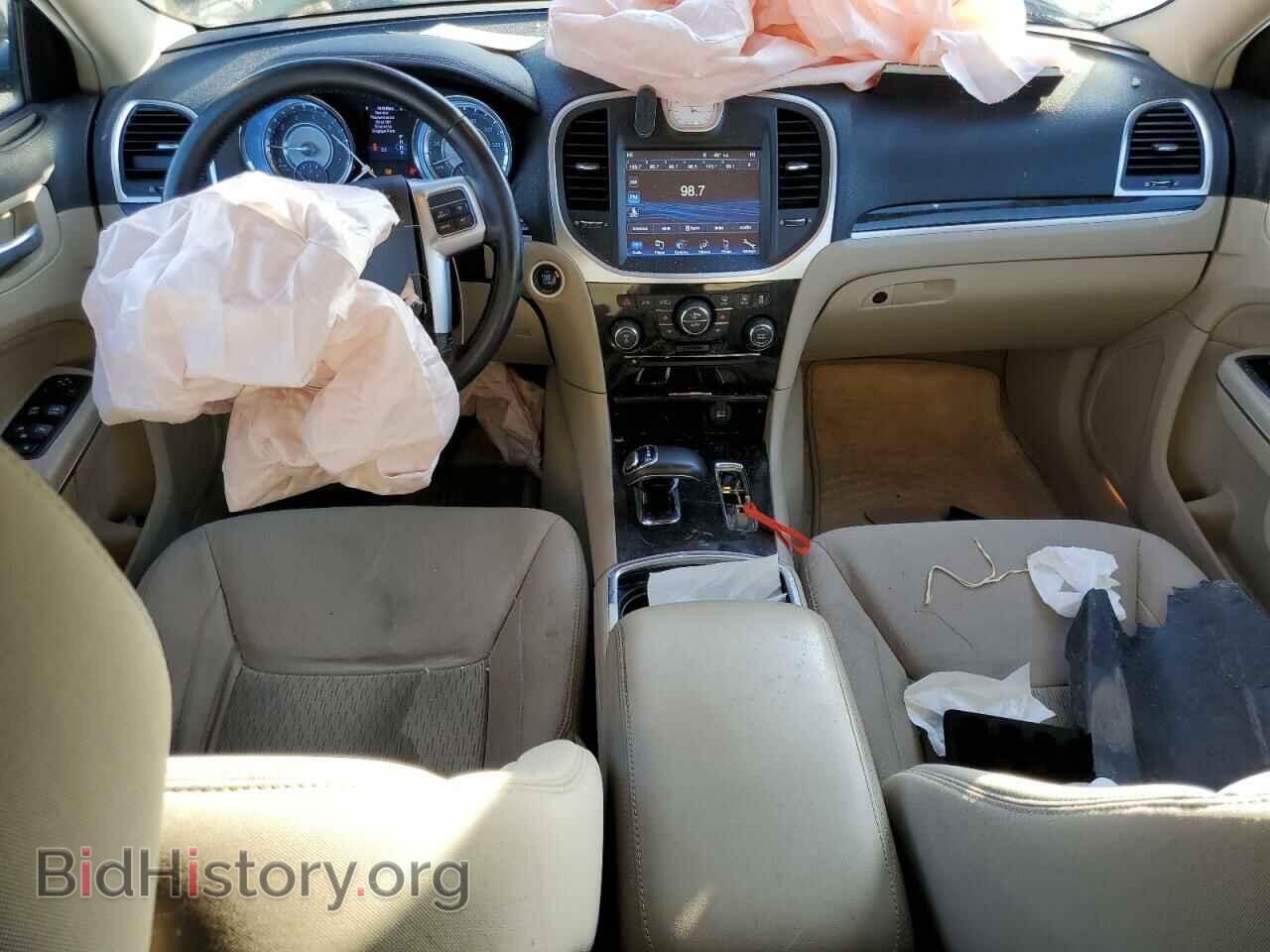 2012 CHRYSLER 300 - VIN: 2C3CCAAG9CH207786 - Фото 8