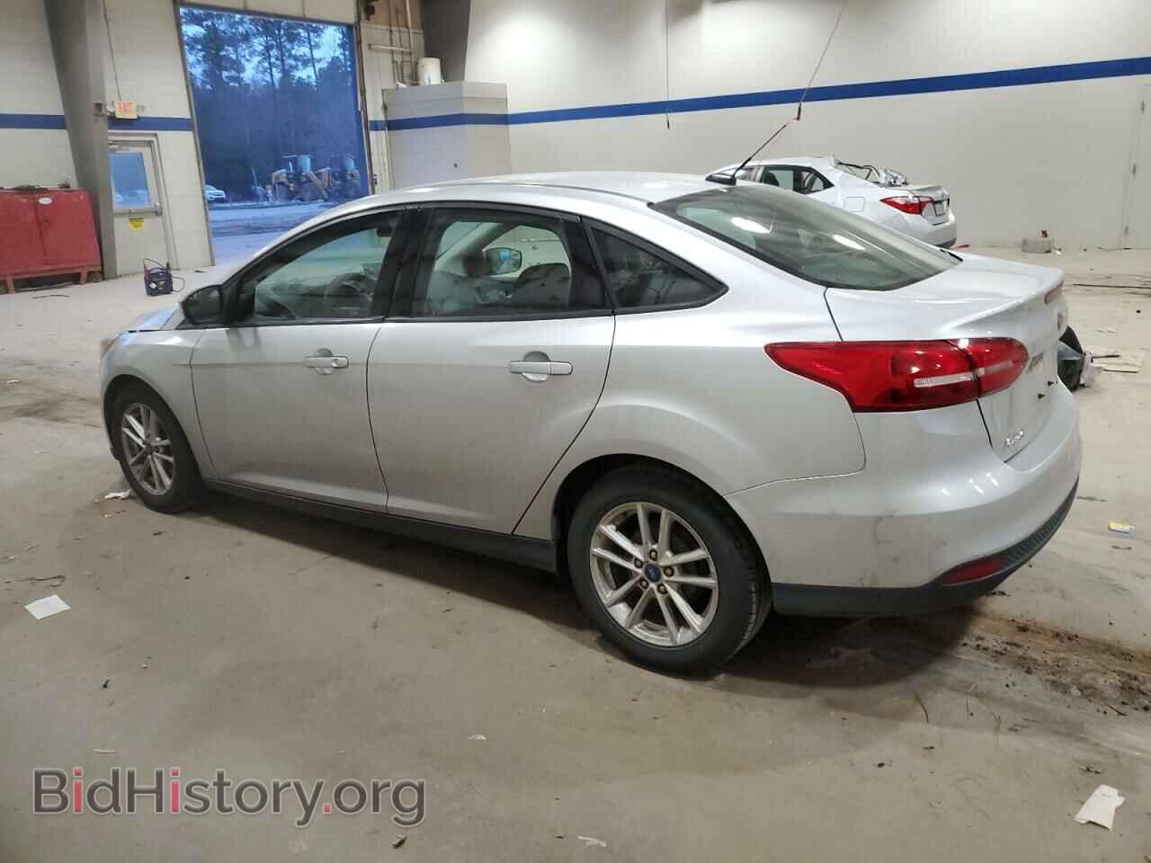 2017 FORD FOCUS - VIN: 1FADP3F24HL208910 - Фото 2