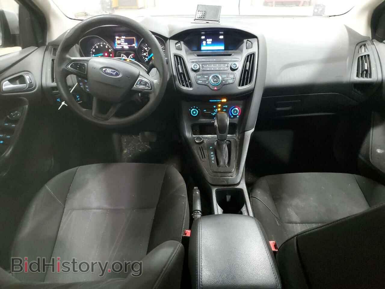2017 FORD FOCUS - VIN: 1FADP3F24HL208910 - Фото 8