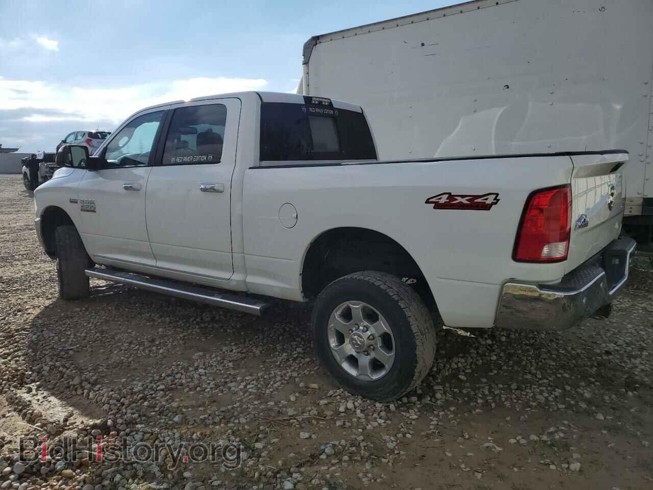 2017 RAM All Models - VIN: 3C6UR5DJ4HG539288 - Фото 2