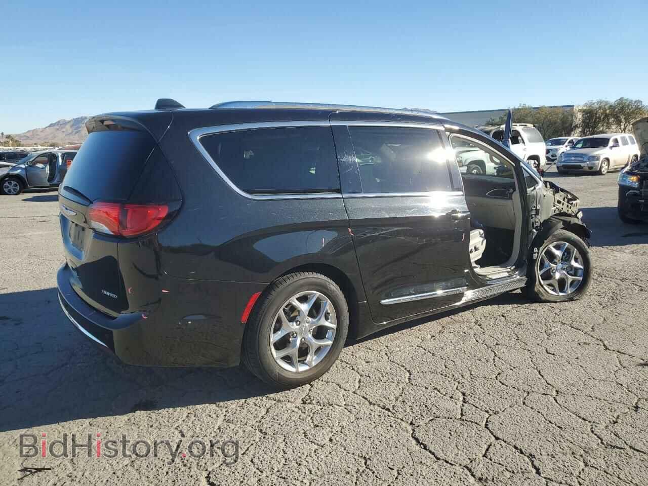 2017 CHRYSLER PACIFICA - VIN: 2C4RC1GG2HR748628 - Photo 3