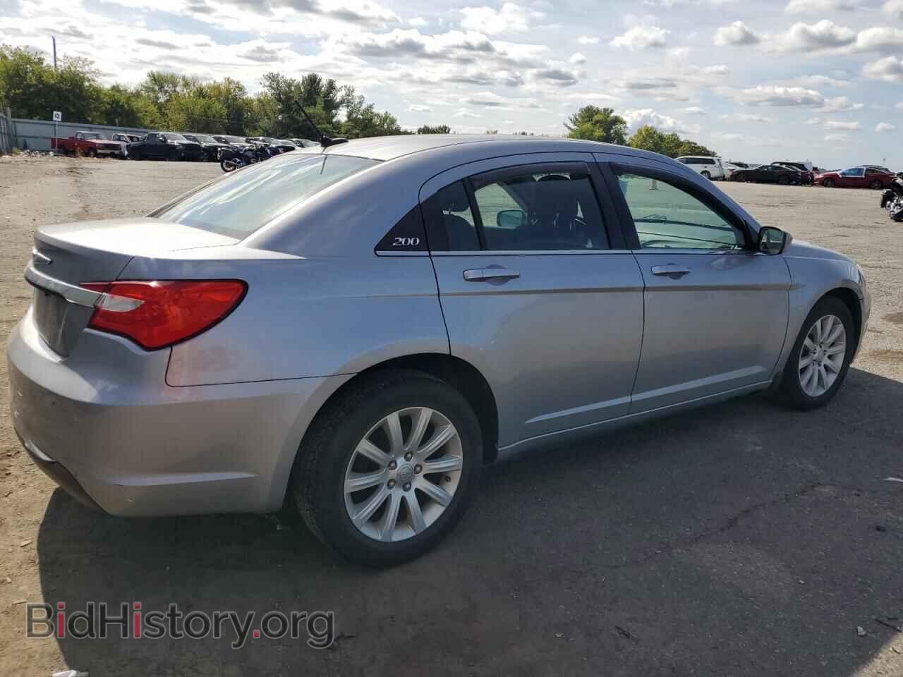 2013 CHRYSLER 200 - VIN: 1C3CCBBG1DN556549 - Фото 3