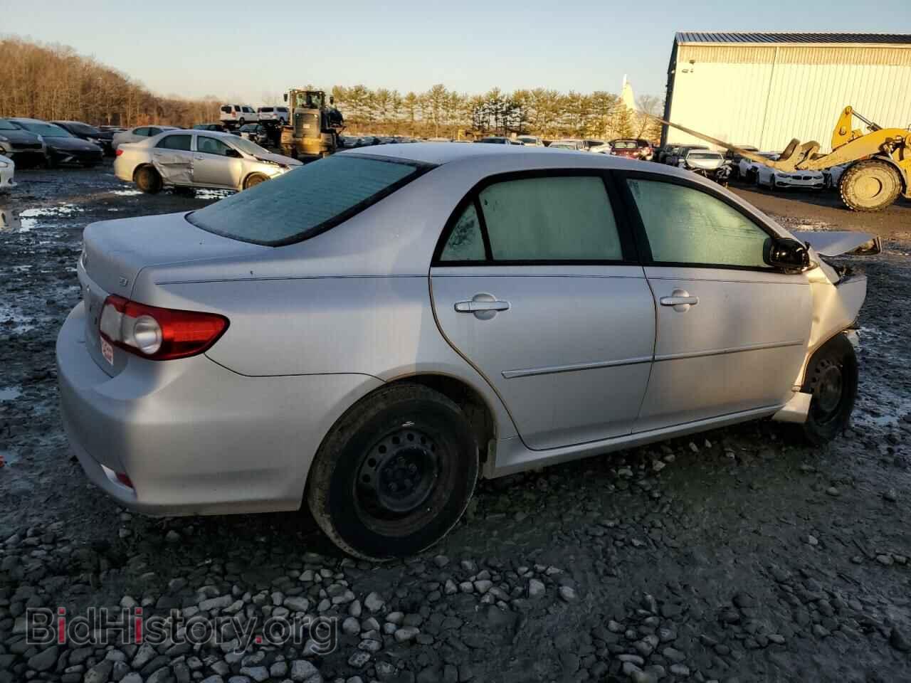 2011 TOYOTA COROLLA - VIN: 2T1BU4EE6BC654468 - Фото 3