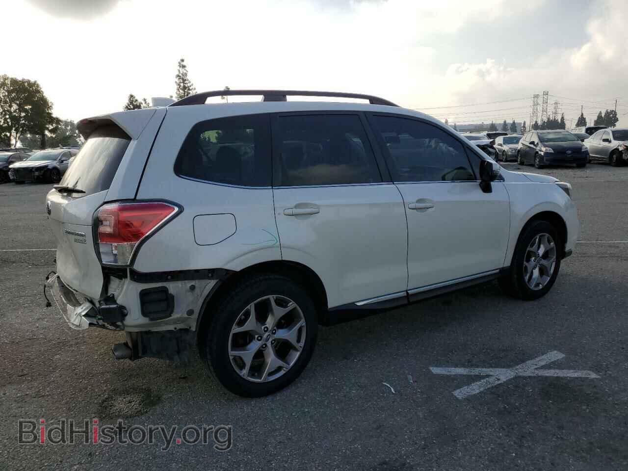 2017 SUBARU FORESTER - VIN: JF2SJAWC0HH583844 - Фото 3