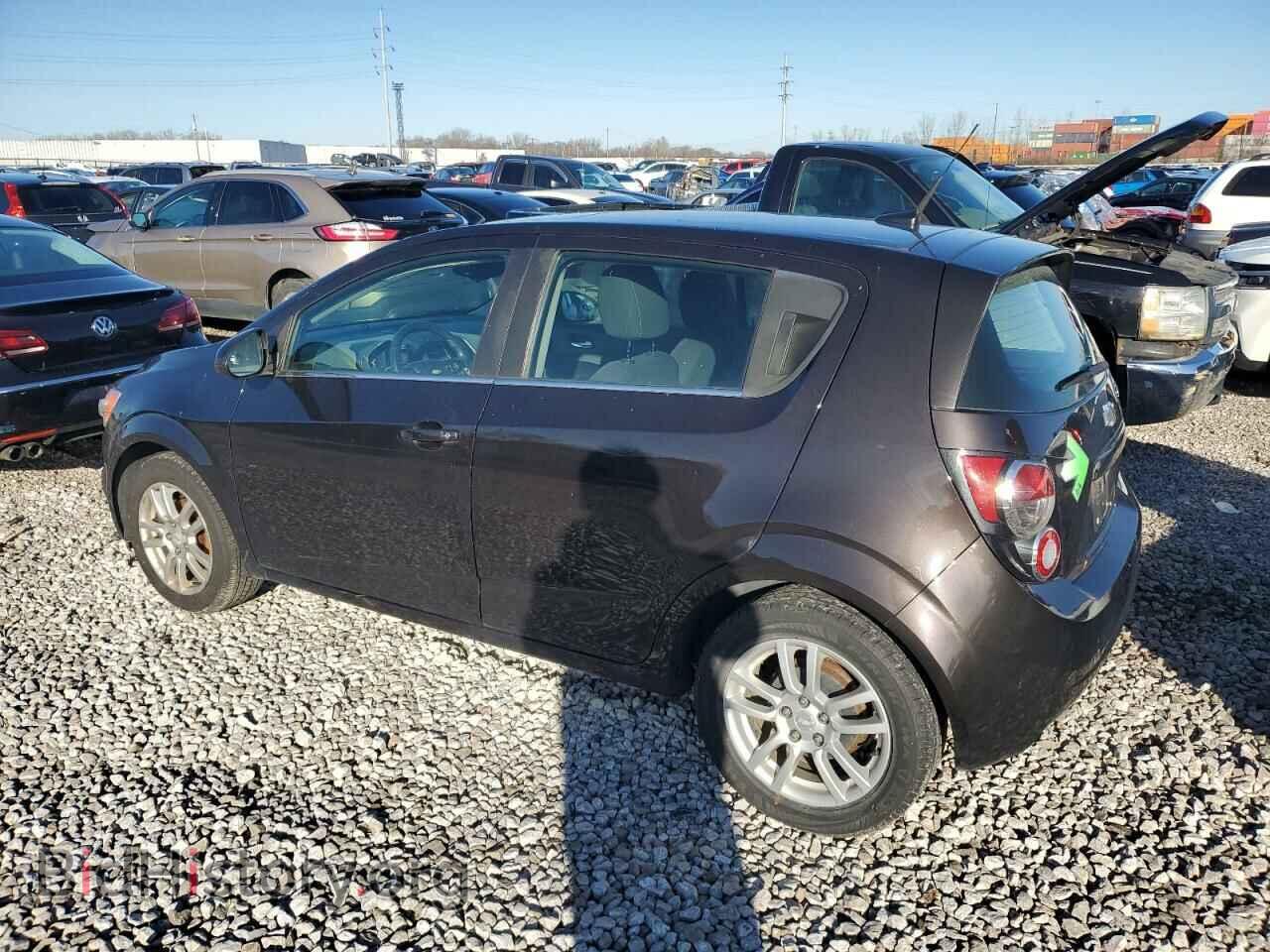 2014 CHEVROLET SONIC - VIN: 1G1JC6SB4E4151042 - Фото 2