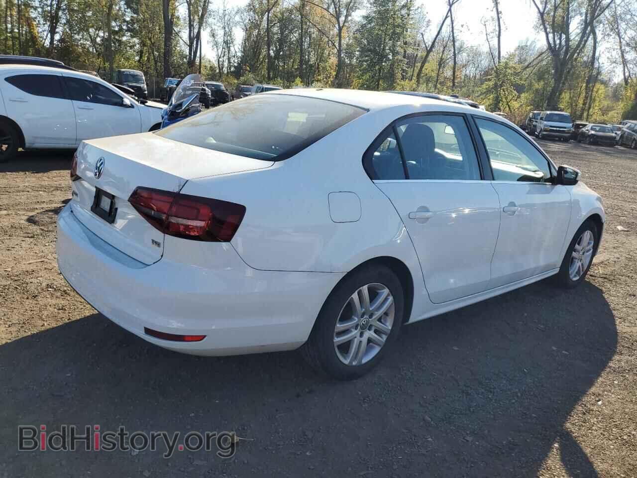 2017 VOLKSWAGEN JETTA - VIN: 3VW2B7AJ6HM236872 - Фото 3