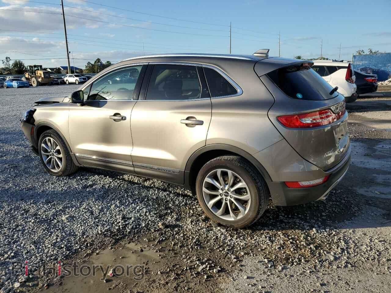 2017 LINCOLN MKC - VIN: 5LMCJ2C92HUL55314 - Photo 2