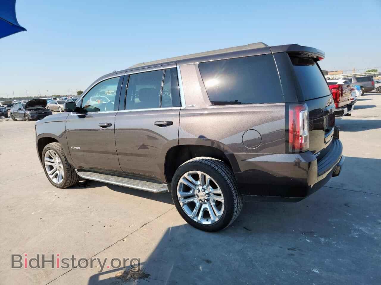 2016 GMC YUKON - VIN: 1GKS1BKC2GR221621 - Photo 2