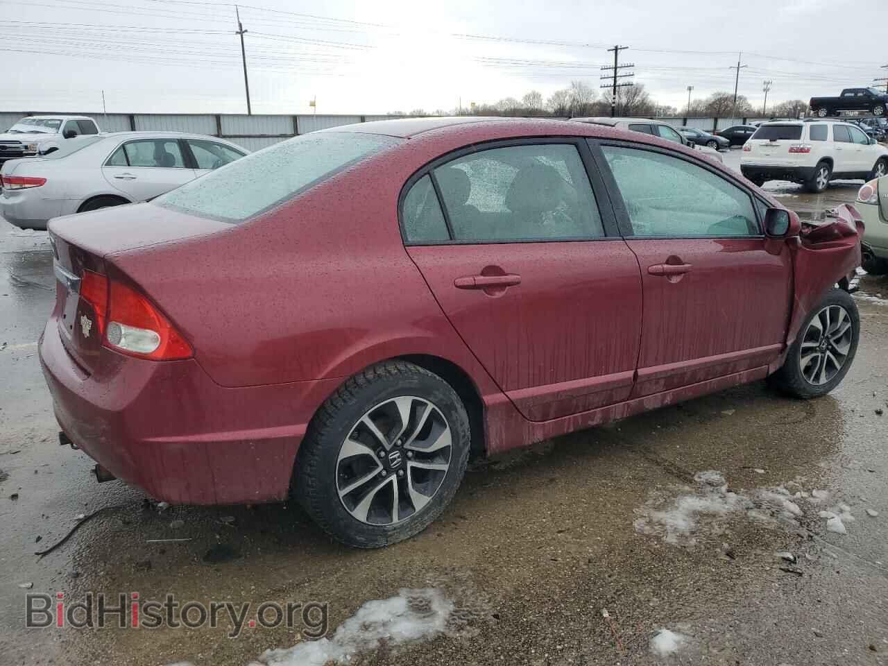 2010 HONDA CIVIC - VIN: 19XFA1F57AE047194 - Фото 3