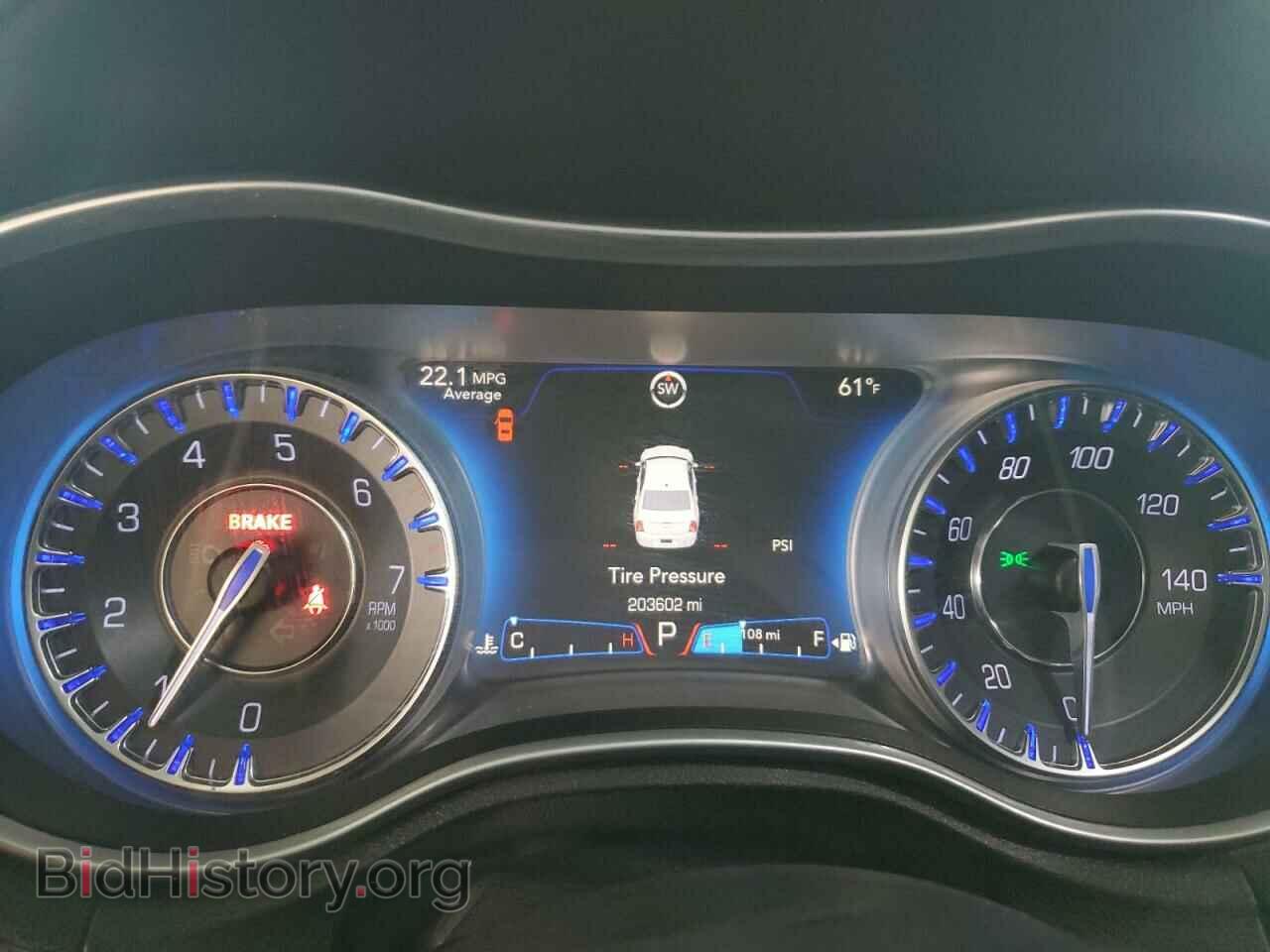 2015 CHRYSLER 300 - VIN: 2C3CCAAG7FH756195 - Фото 9