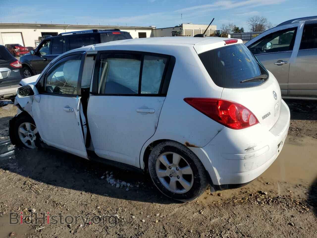 2008 NISSAN VERSA - VIN: 3N1BC13E98L382642 - Фото 2