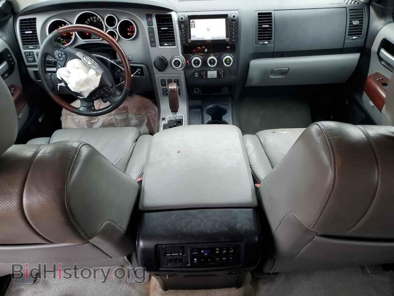 2011 TOYOTA SEQUOIA - VIN: 5TDYY5G13BS036899 - Фото 8
