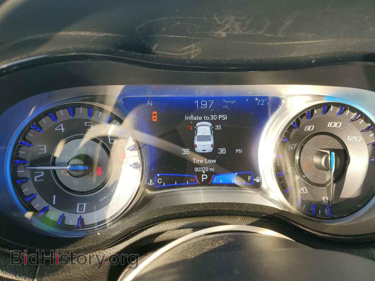 2020 CHRYSLER 300 - VIN: 2C3CCAGG7LH164590 - Фото 9
