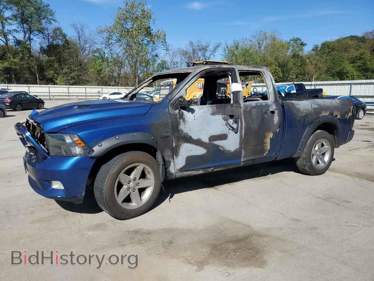Photo 1D7RV1GT4BS590389 - DODGE All Models 2011