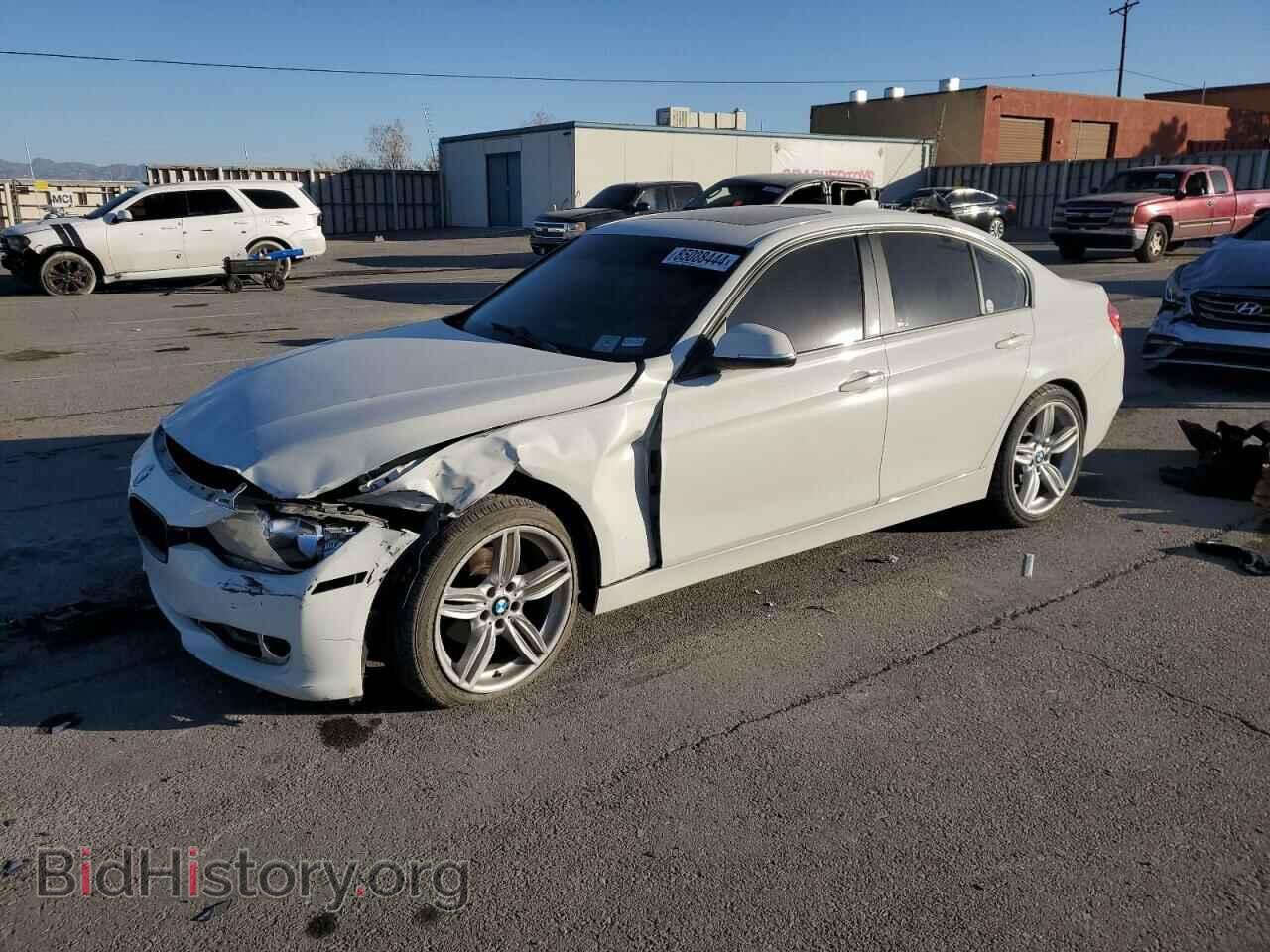 Фотография WBA3C3C52FP664696 - BMW 3 SERIES 2015
