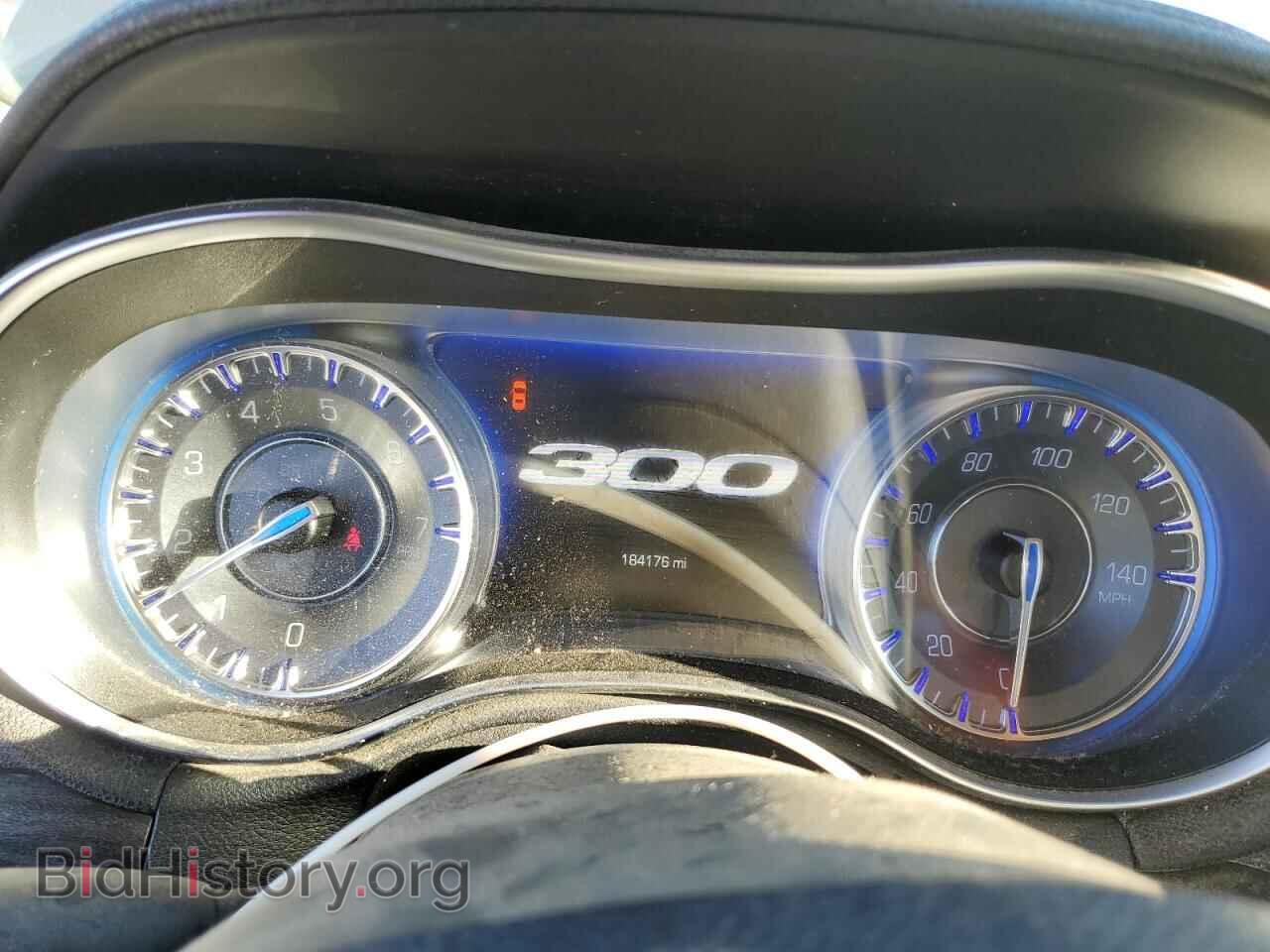 2016 CHRYSLER 300 - VIN: 2C3CCAAG6GH106372 - Фото 9