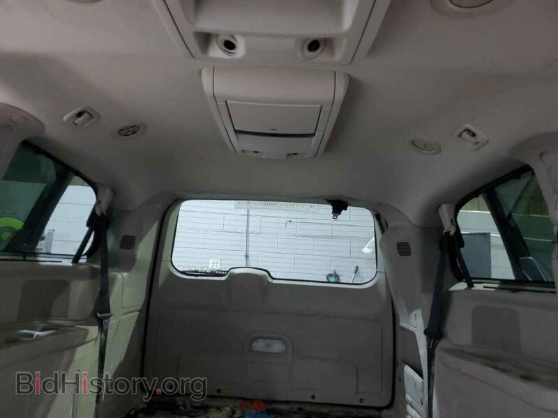 2011 Chrysler MINIVAN (VIN 2A4RR8DG1BR635797) — photo 10 of 14