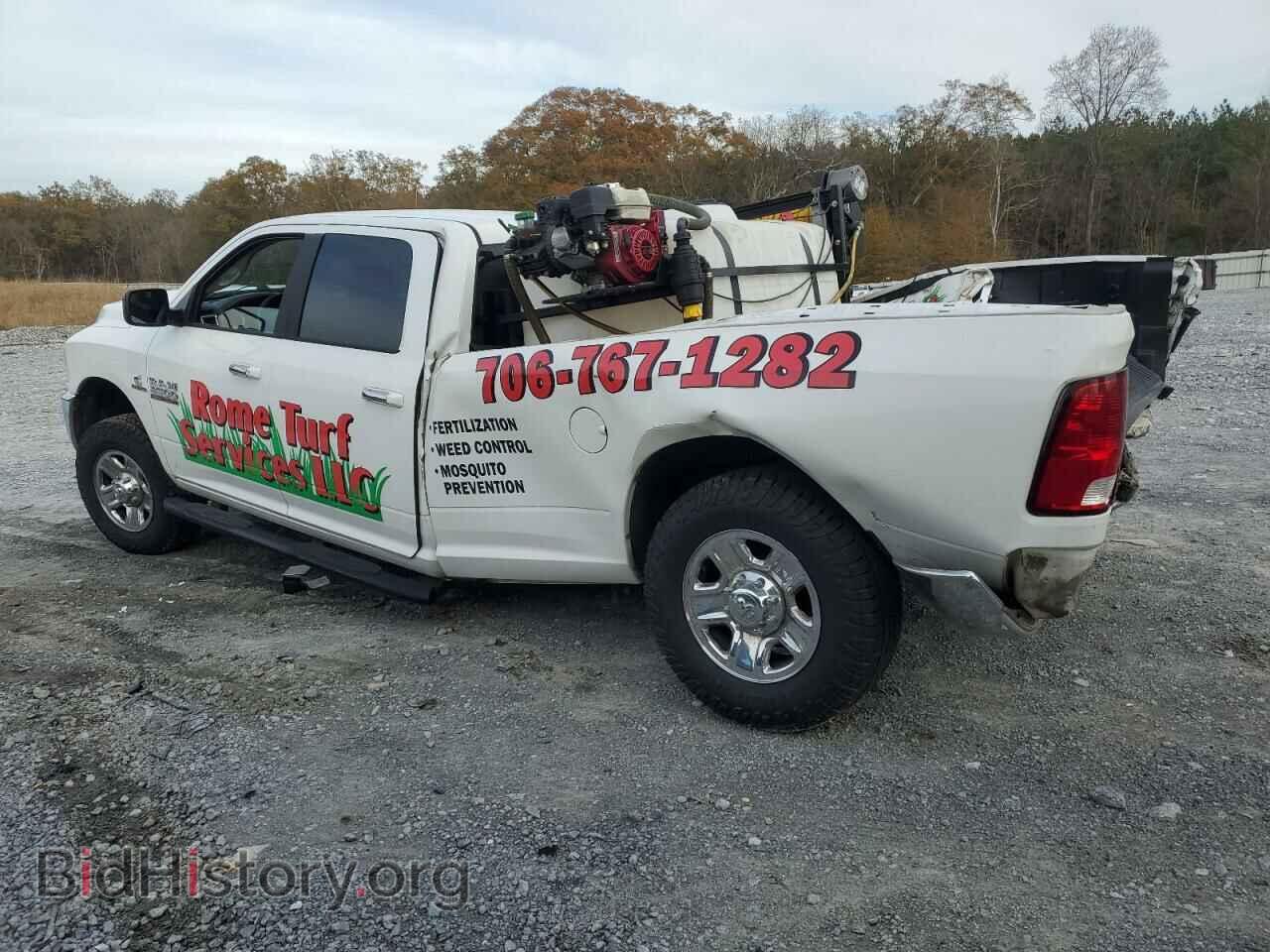 2017 RAM All Models - VIN: 3C6UR5JL7HG620274 - Photo 2