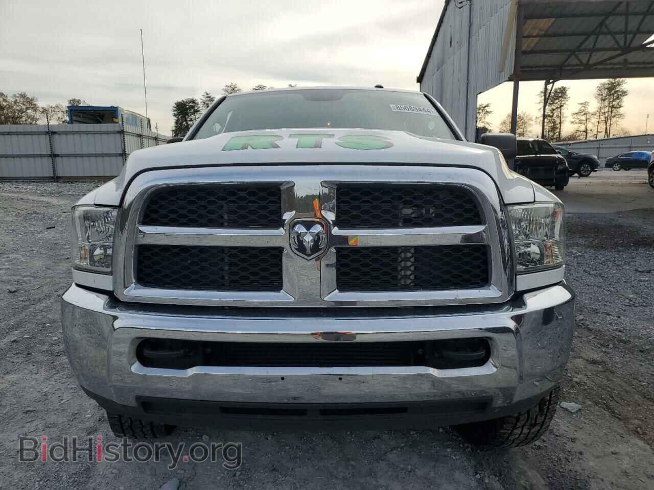 2017 RAM All Models - VIN: 3C6UR5JL7HG620274 - Photo 5