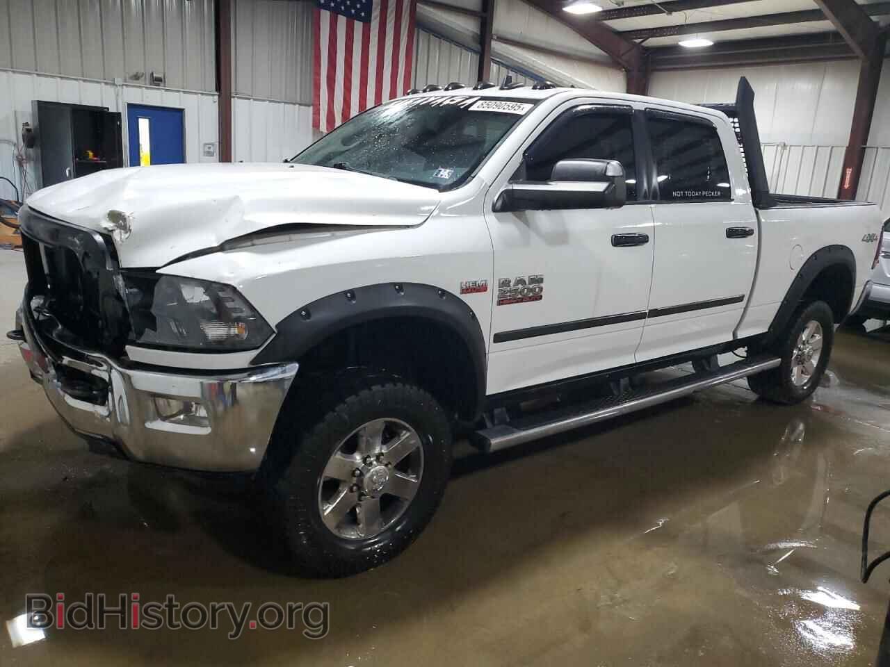 Photo 3C6UR5DJ1EG257198 - RAM All Models 2014