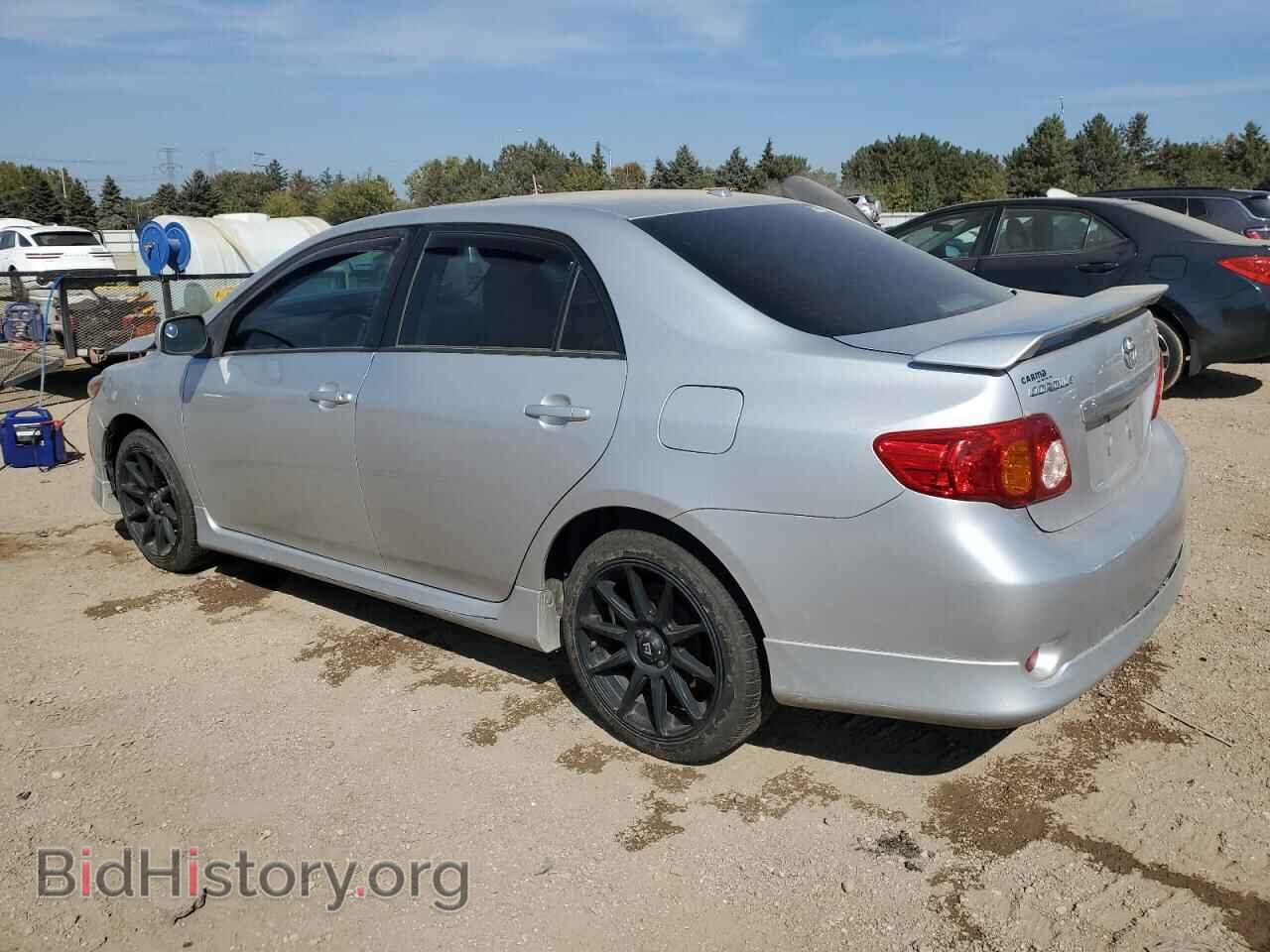 2010 TOYOTA COROLLA - VIN: 2T1BU4EE3AC452721 - Фото 2