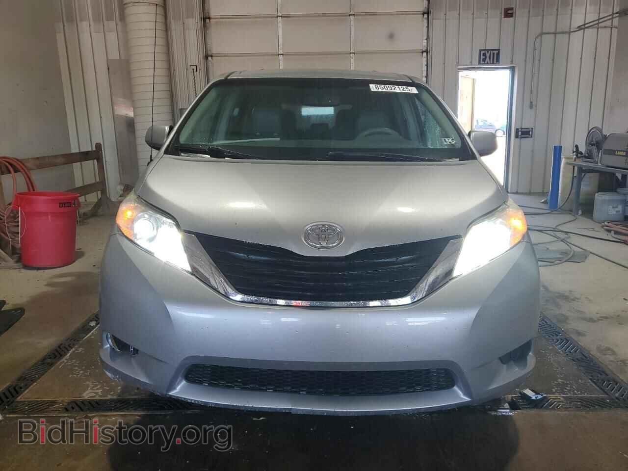 2011 TOYOTA All Models - VIN: 5TDKK3DC3BS156803 - Фото 5