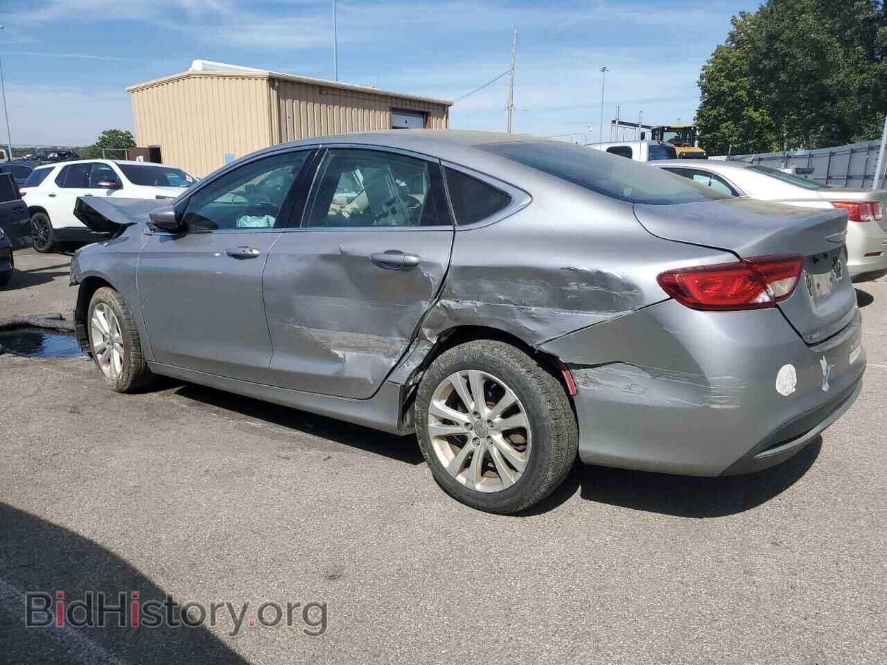 2015 CHRYSLER 200 - VIN: 1C3CCCAB5FN593411 - Фото 2