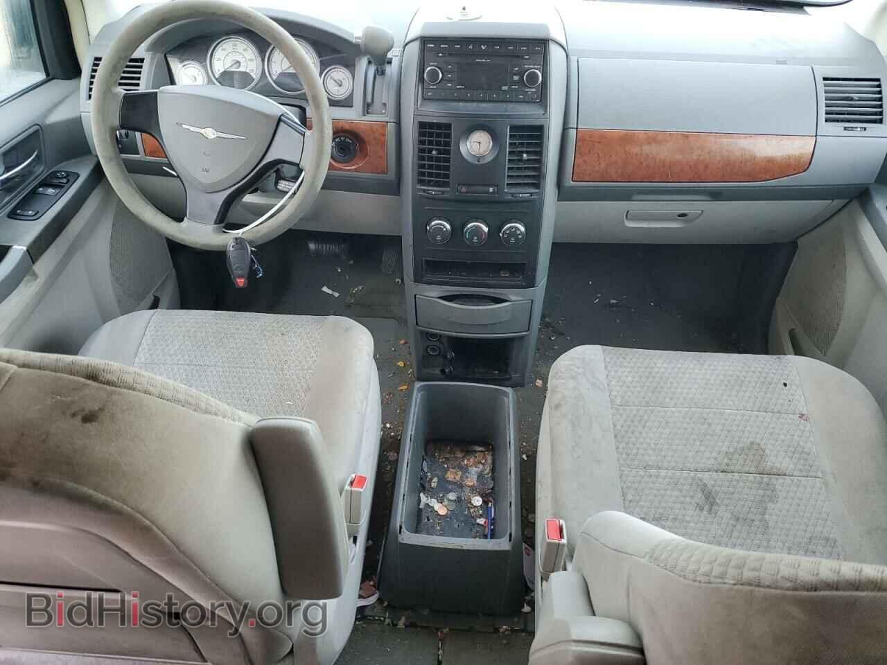 2008 CHRYSLER MINIVAN - VIN: 2A8HR44H38R825881 - Фото 8