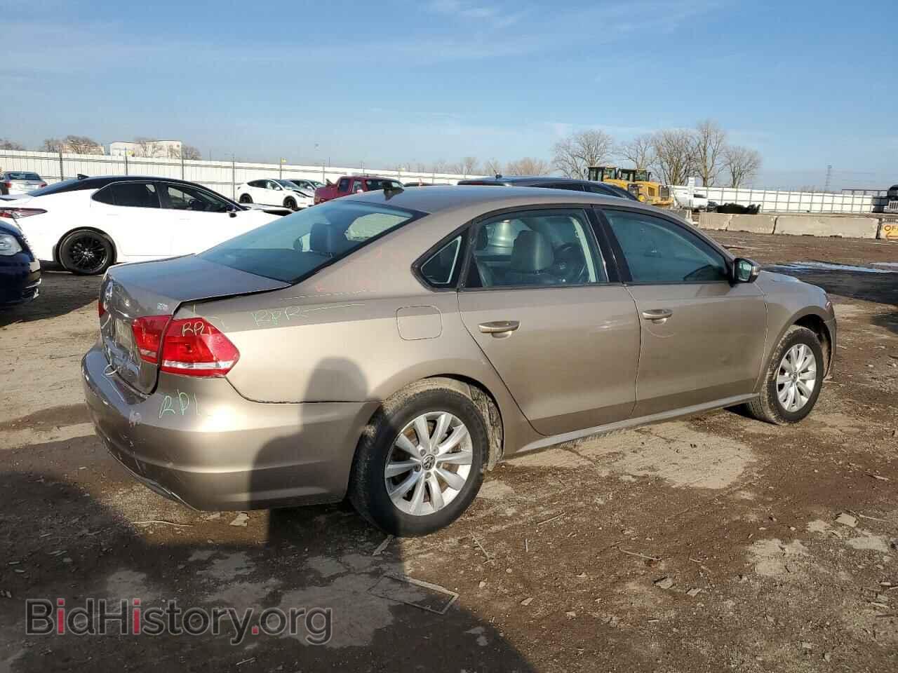 2015 VOLKSWAGEN PASSAT - VIN: 1VWAT7A31FC089370 - Фото 3