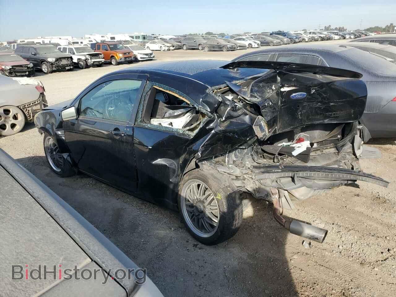 2008 FORD FOCUS - VIN: 1FAHP33N78W102420 - Фото 2