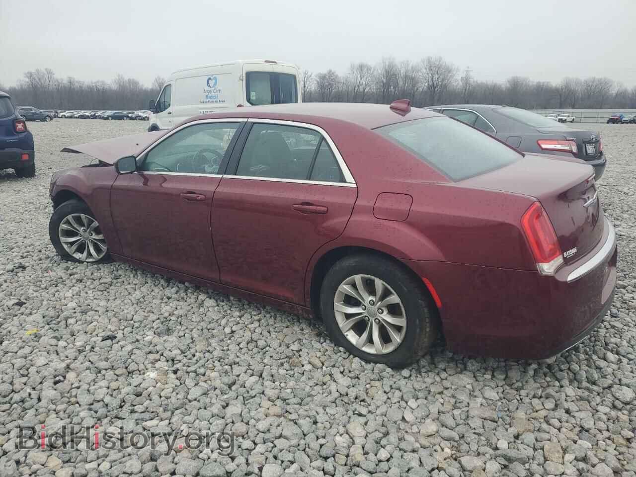 2016 CHRYSLER 300 - VIN: 2C3CCAAG2GH252719 - Фото 2
