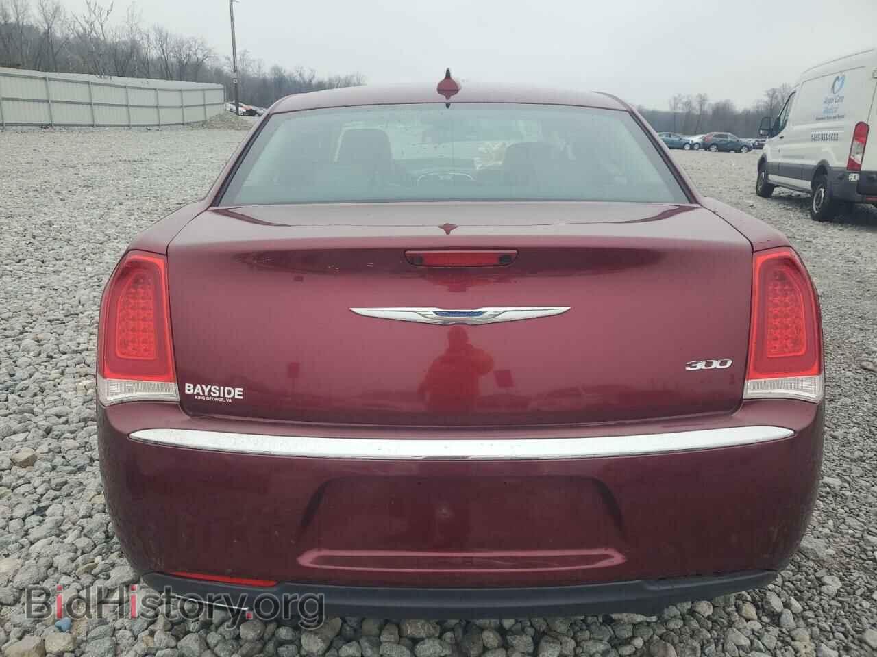 2016 CHRYSLER 300 - VIN: 2C3CCAAG2GH252719 - Фото 6