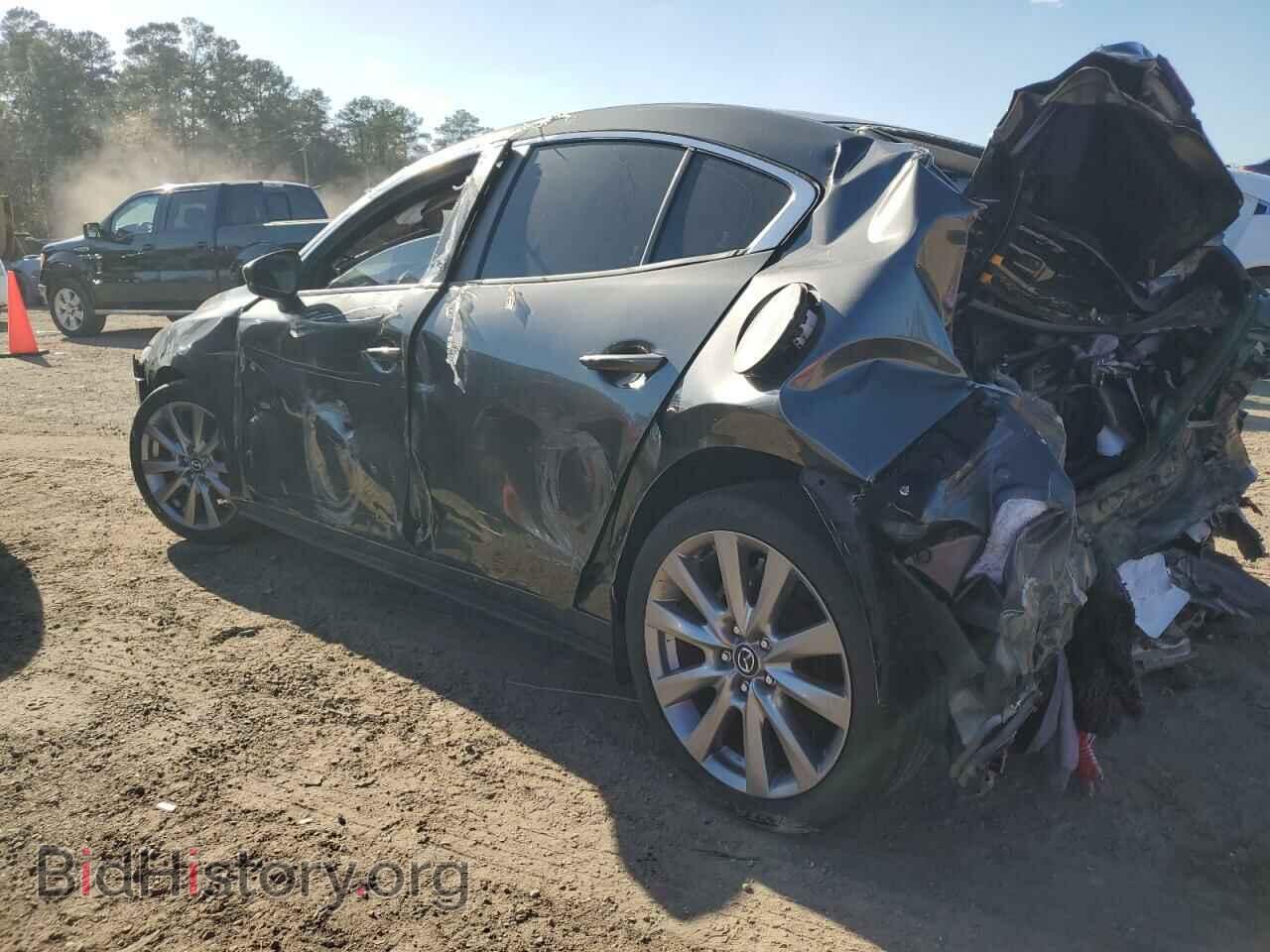 2021 MAZDA 3 - VIN: JM1BPABLXM1319956 - Photo 2