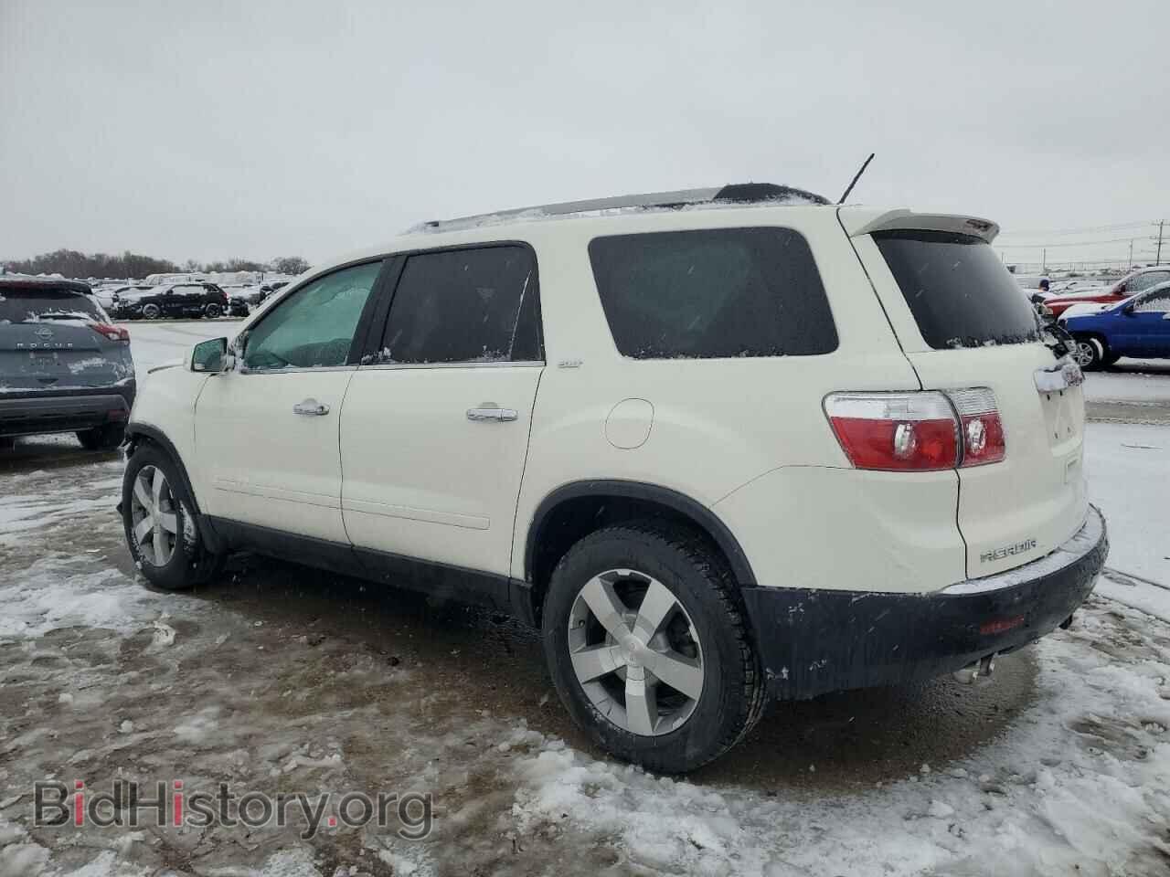 2011 GMC ACADIA - VIN: 1GKKVRED8BJ387652 - Photo 2