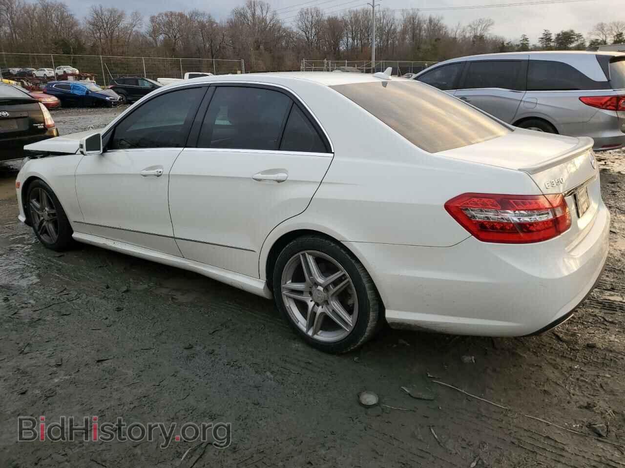 2011 MERCEDES-BENZ E-CLASS - VIN: WDDHF8HB5BA430907 - Фото 2